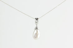 The Pacific Jewel - Bridal Pearl Gallery